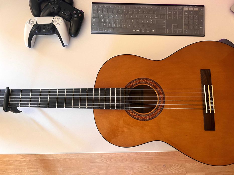 Chitară clasică Yamaha C40 + Husă + Corzi Savarez