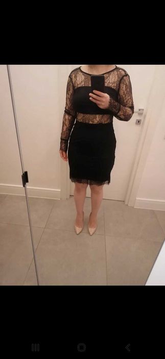 Rochie neagra,dantela