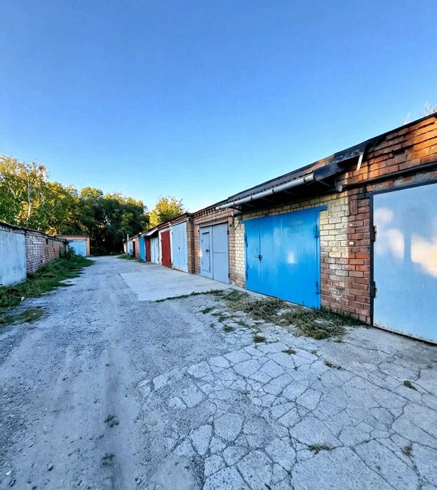 Продам гараж район Ивушки ПКСГ "УСТАЗ"