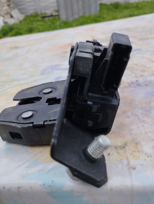 Broasca capota haion Chevrolet Orlando/190lei