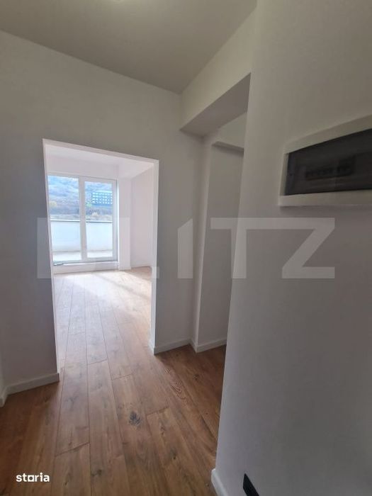 Apartament finisat, 52 mp utili, terasa 34 mp, zona Terra