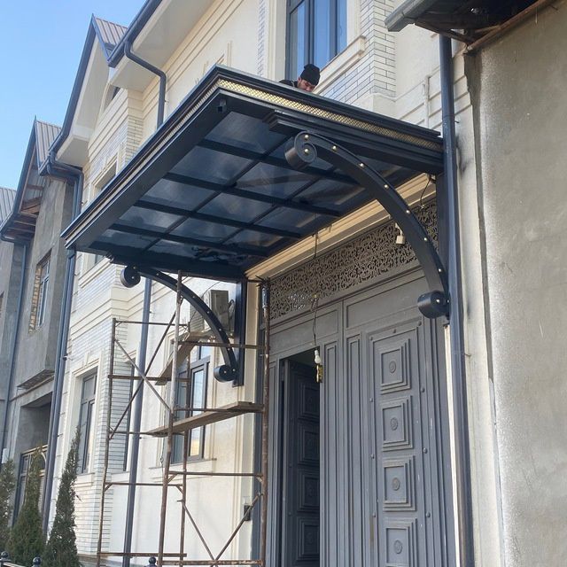 Darvoza rushodka perila bistka hizmadlarii