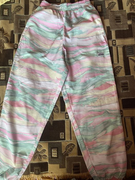 Двойка на девочку.