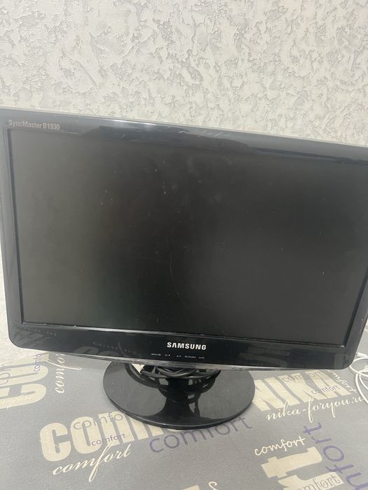 Срочно продам монитор