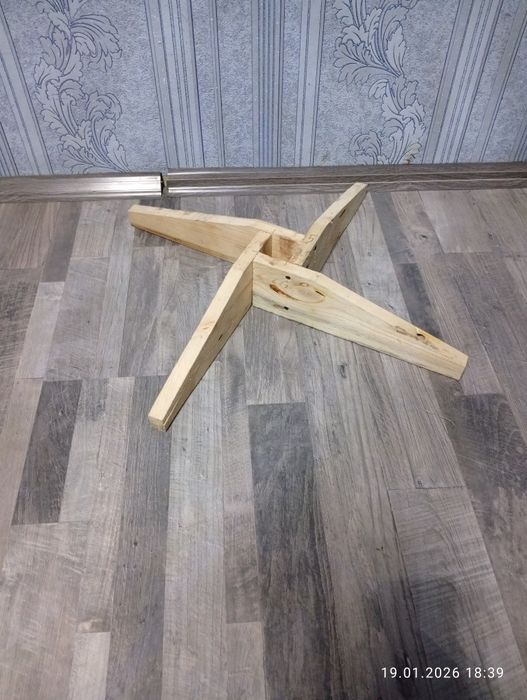 Подставка для елки