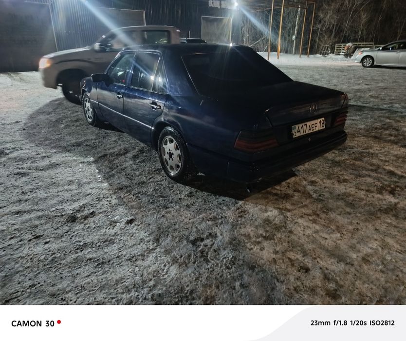 Продам Мерседес 124