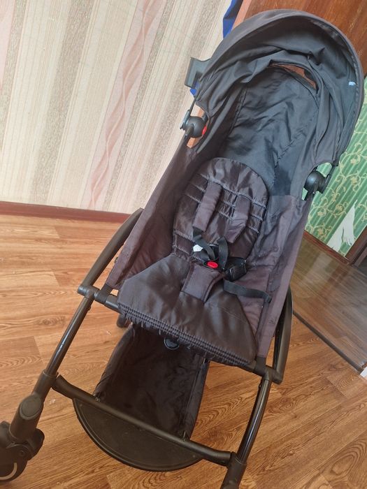 Продам коляску в хорошем состоянии