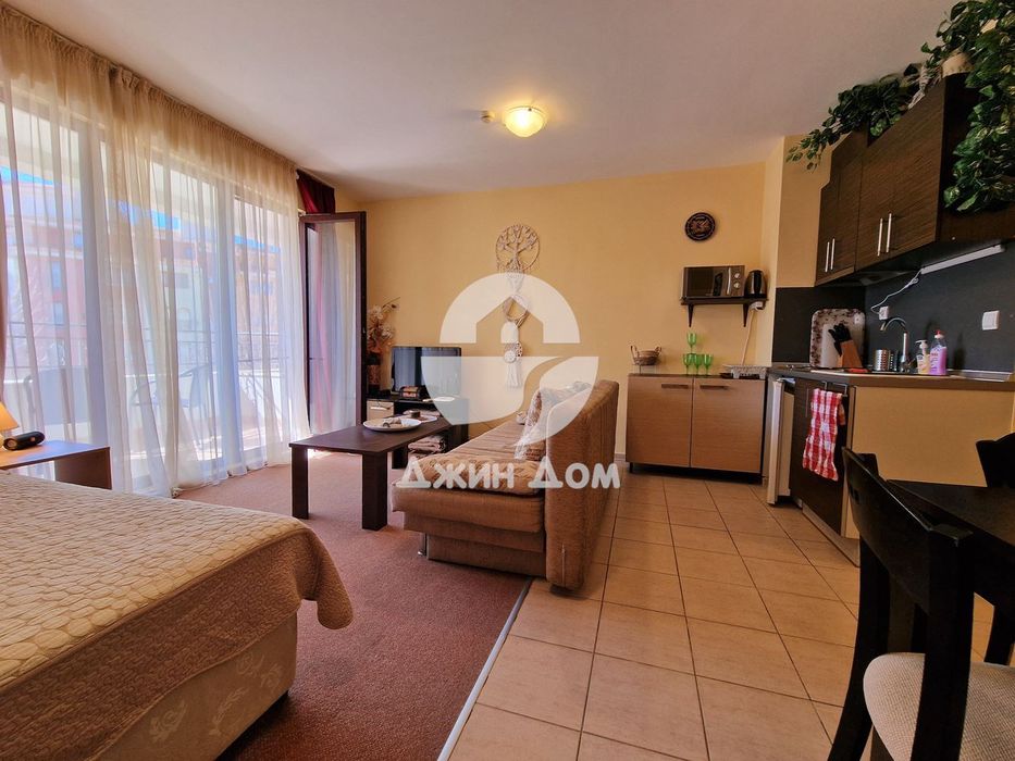 Продава се Двустаен апартамент в Ахелой - 64 кв.м за 1188 €/кв.м - Снимка #2