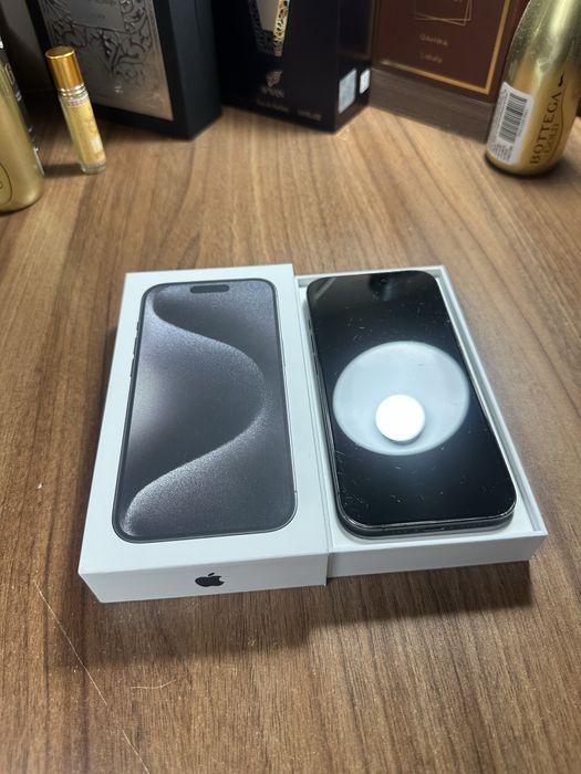 Iphone 15 pro impecabil