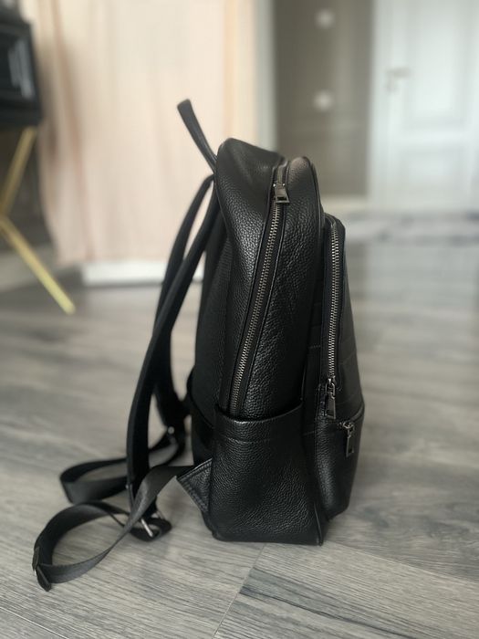 Кожанный рюкзак