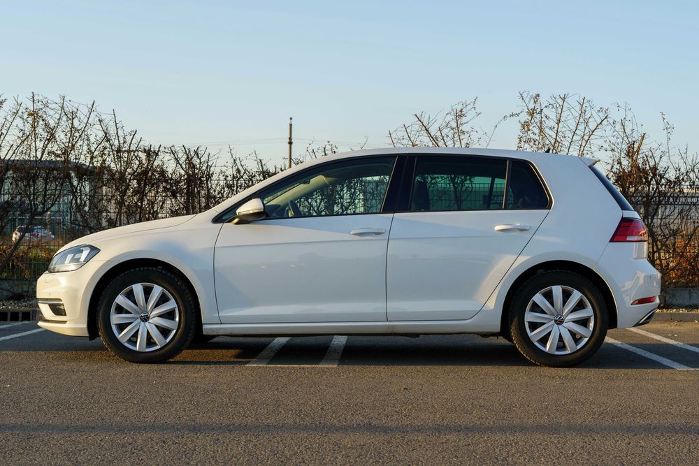 VOLKSWAGEN Golf 2019 — imagine 4