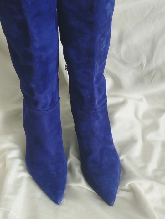 Сапоги итальянского бренда AGL из натуральной кожи