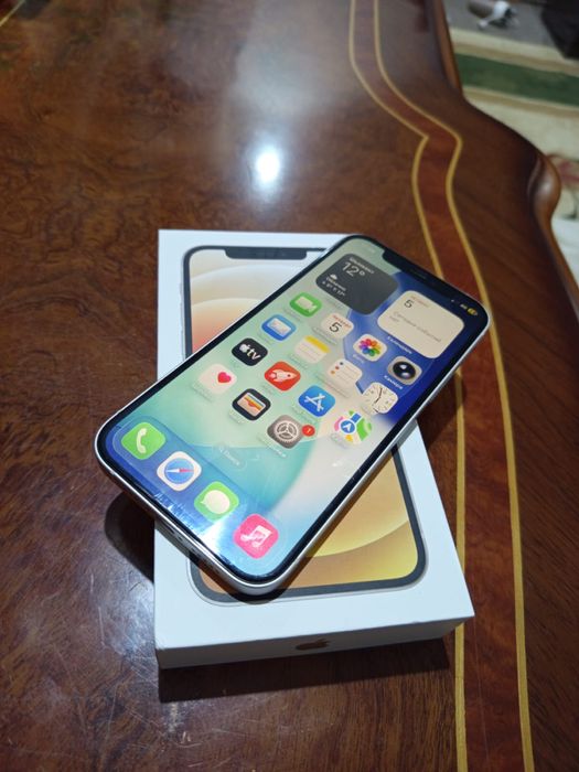 Iphone  12. 128G