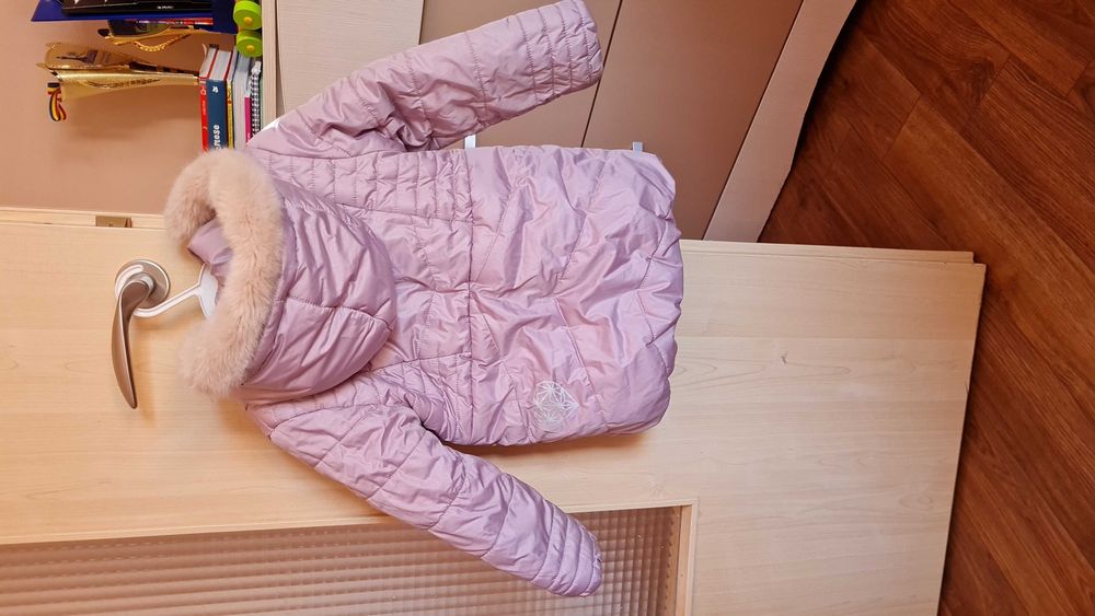 Geaca Coccodrillo in stare ca noua pe eticheta 3-4 ani