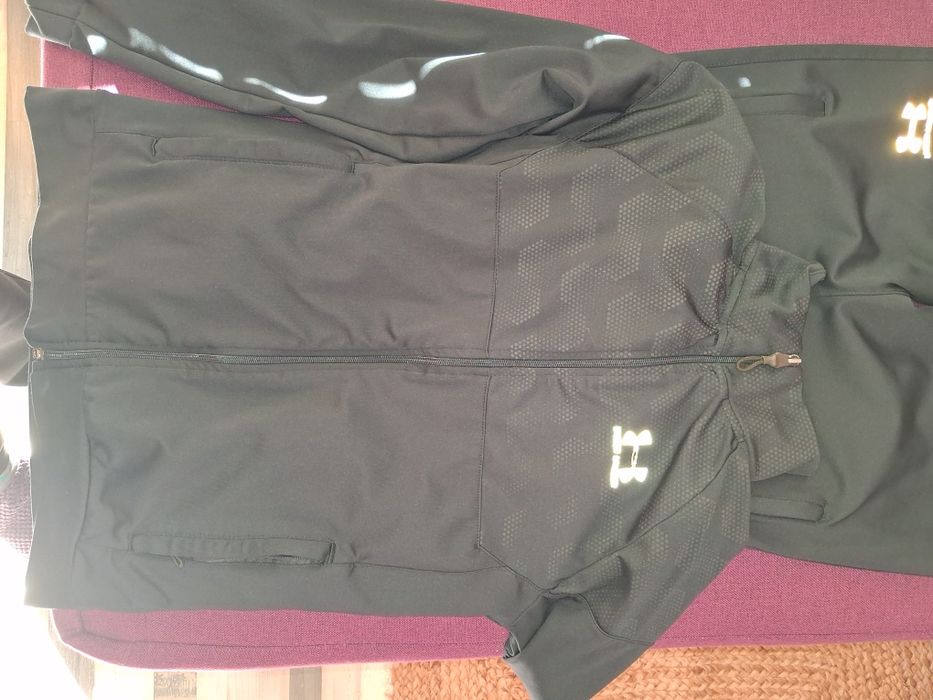Екип на Under Armour