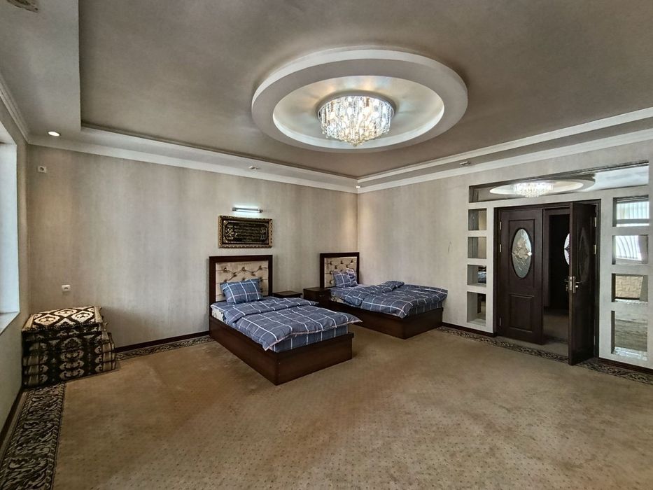 Наманган шахар Амур Тимур (вокзал)да люкс квартира ижарага  берилади