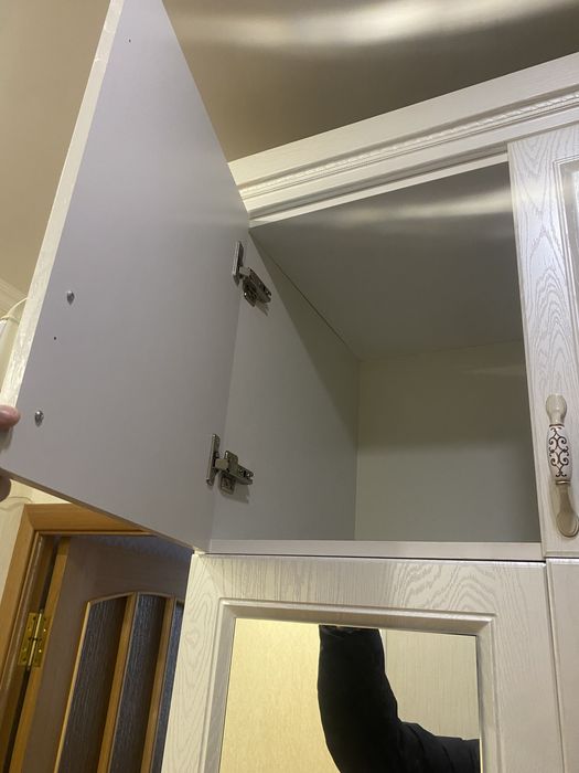 Продаю шкаф в прихожую