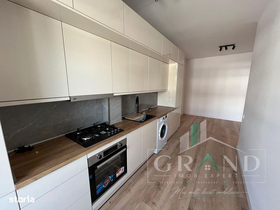 Apartament 3 camere, Eroilor, Floresti
