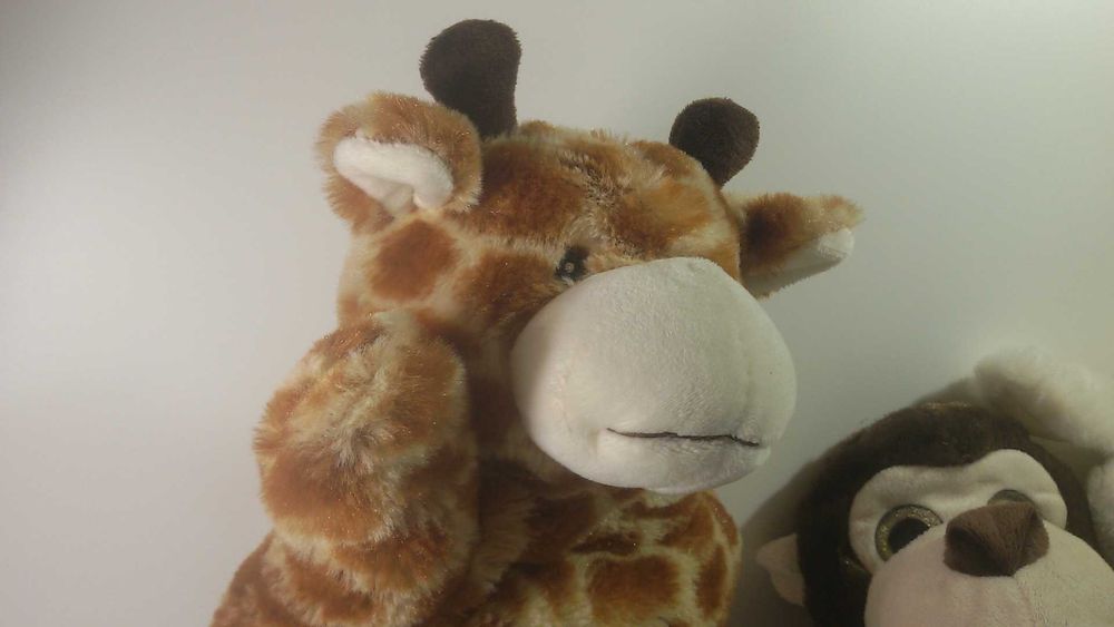 Лот 4 кукли за ръце