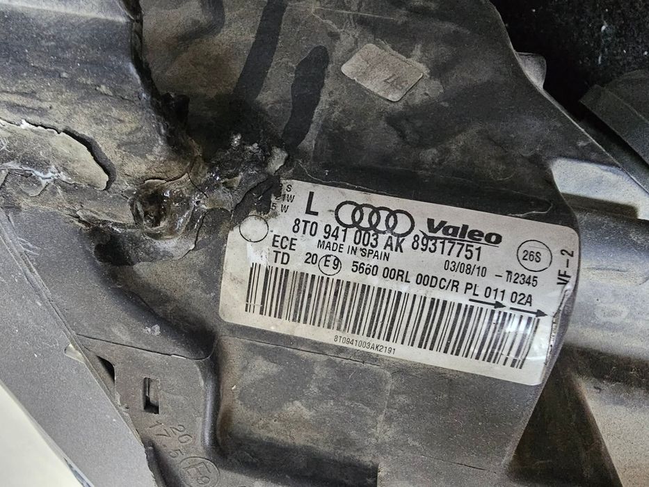 Ляв фар Audi A5 lqv far ауди а5