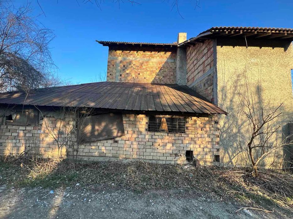 Продава се Къща в с. Здравец, Област Търговище - 200 кв.м за 166 €/кв.м - Снимка #8