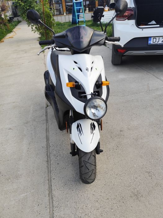 Scuter 125cc kymko agility Carry 4t