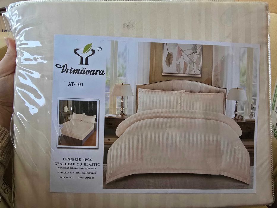 Lenjerie pat noua, English Home, finet, Damasc, noua