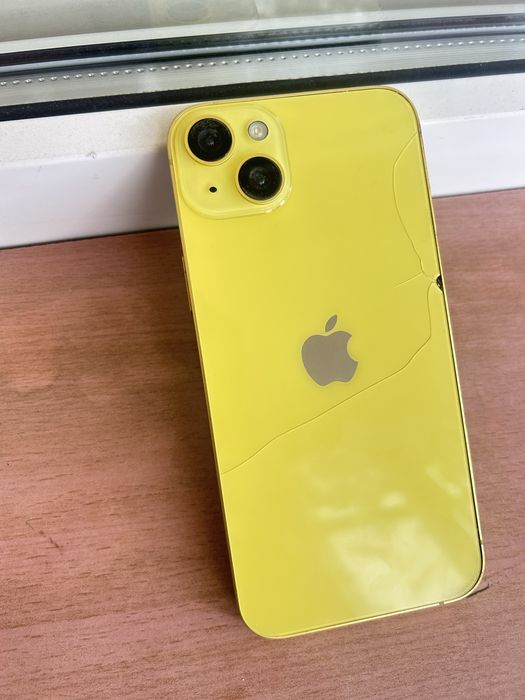 Срочно! Iphone 14+ pluse