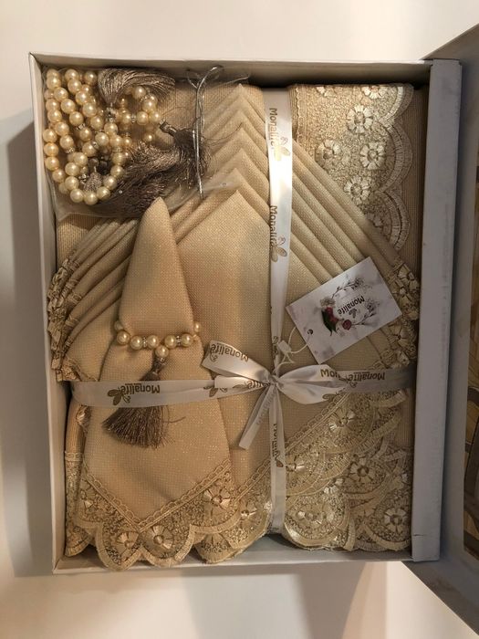 Скатерть набор праздничный