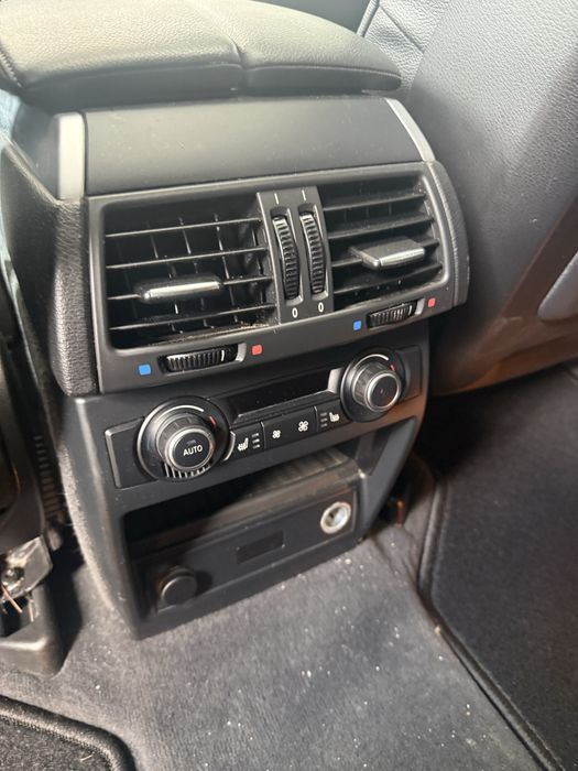 Bmw X5 E70 5.0 i БМВ Х5 Е70 4.4 408k