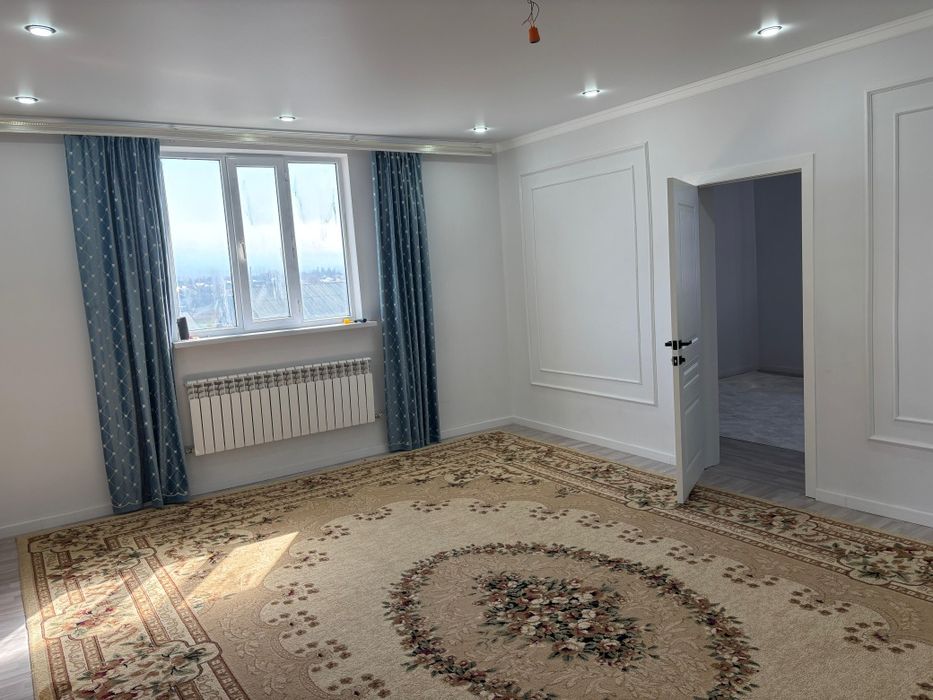 Продам большой 2 этажный дом