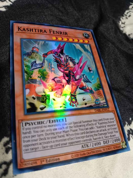 Холограмни аниме карти с най-високо качество! (Yugioh, Покемон, Наруто, MTG и други)