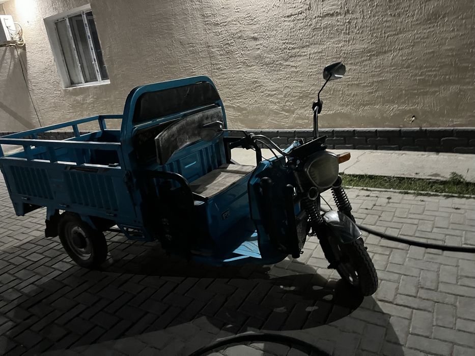 тритцикл грузавой