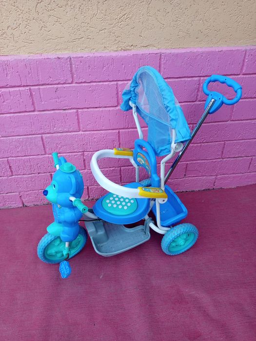 Голубой велосипед детский .