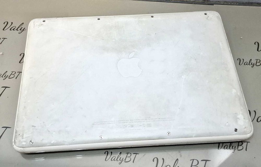 Laptop Apple Macbook A1342 - import Germania