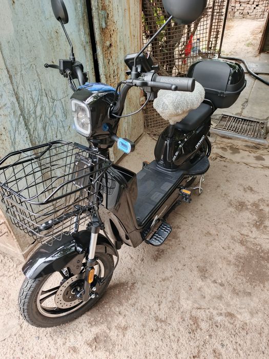 Продаётся новый скутер