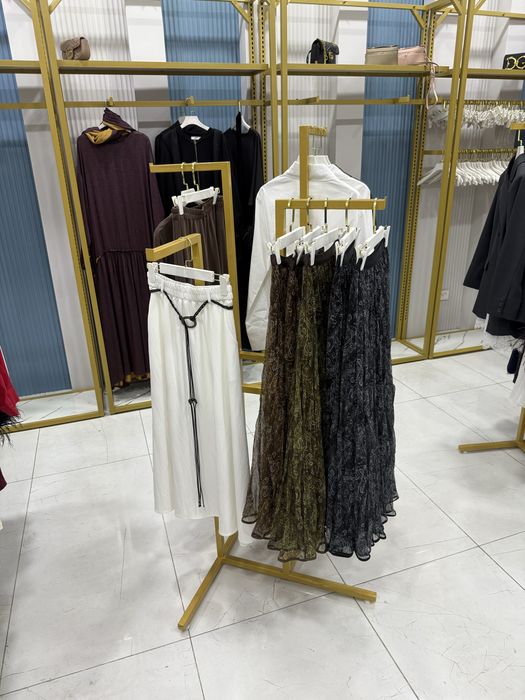 Стойка для одежды