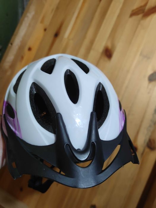casca protecție bicicleta sau alte sporturi aproape NOUĂ