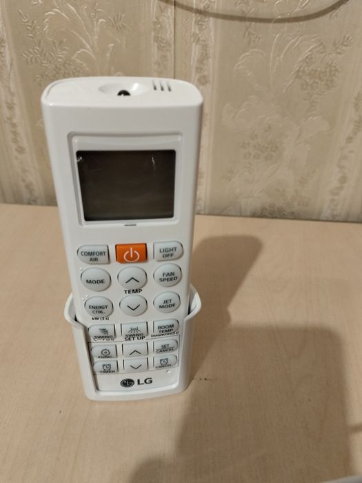 Пульт на Кандиционер LG,GREE