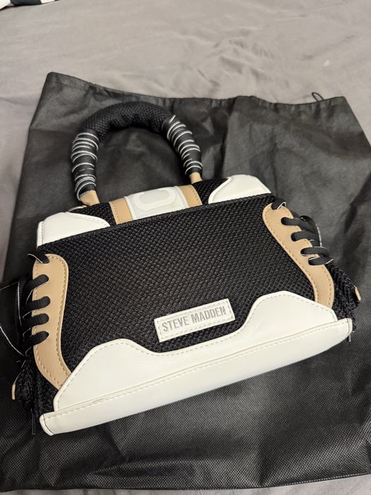 Оригинална дамска чанта Steve Madden – чисто нова