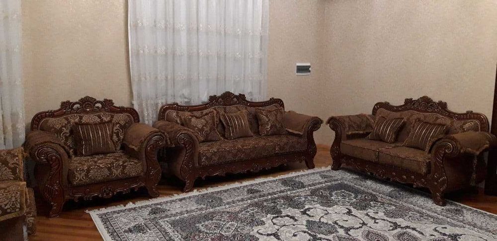 Мебель мягкая модель КНР,  резная из натурального дерево(чинар)