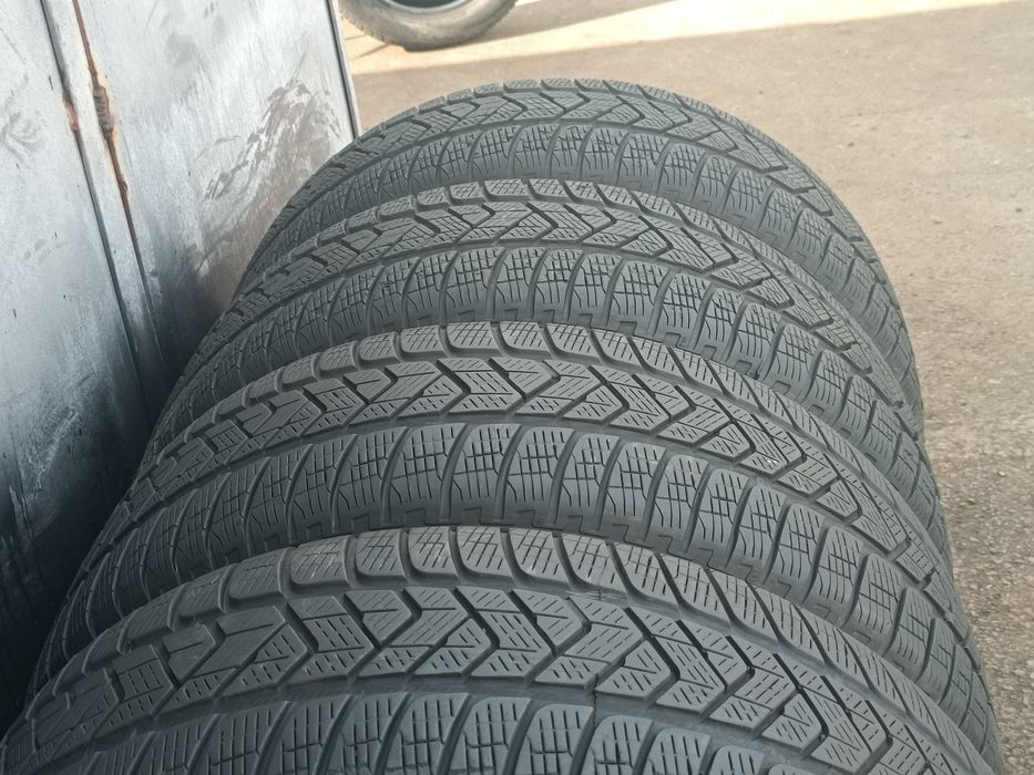 225/55/19 Pirelli