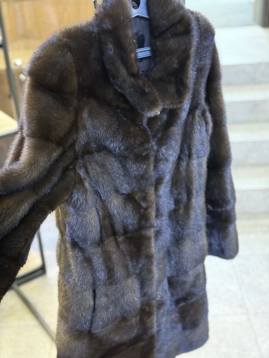 Шуба норковая 48 размер