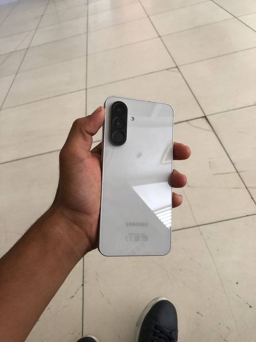Samsung A56 yangi
