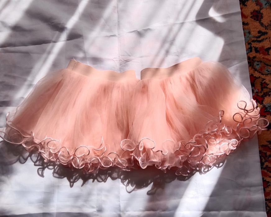 Юпка,Платье,итд.