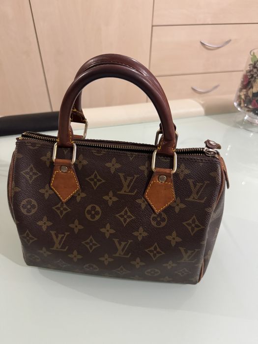 Vand geanta Louis Vuitton