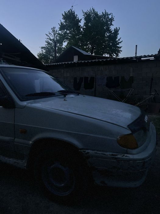 Ваз LADA 2115 год 2001