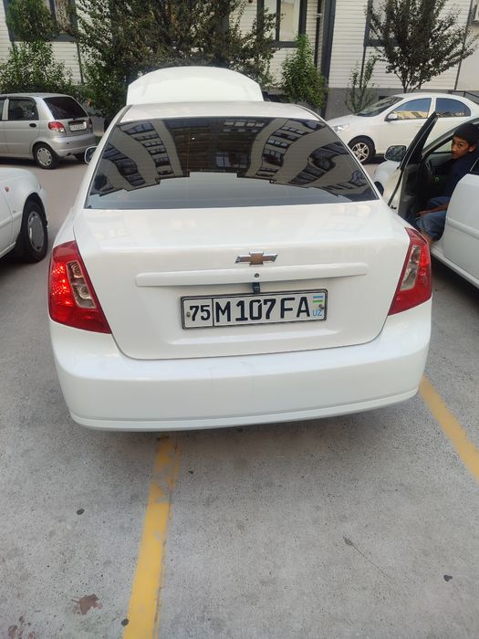 Jentra, mexanik.