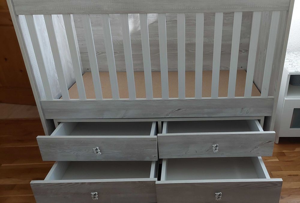 Бебешко легло - люлка с матрак Магнифлекс