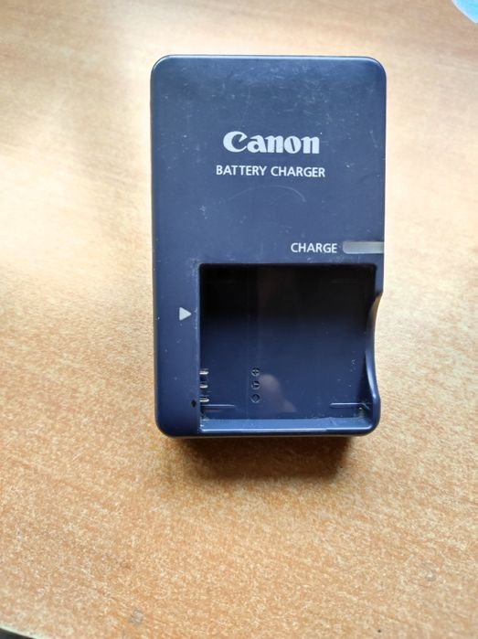 Оригинално Зарядно за фотоапарат канон NB-4L,NB-5L